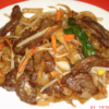 Fried Rice Noodles with Beef &Spring Onion